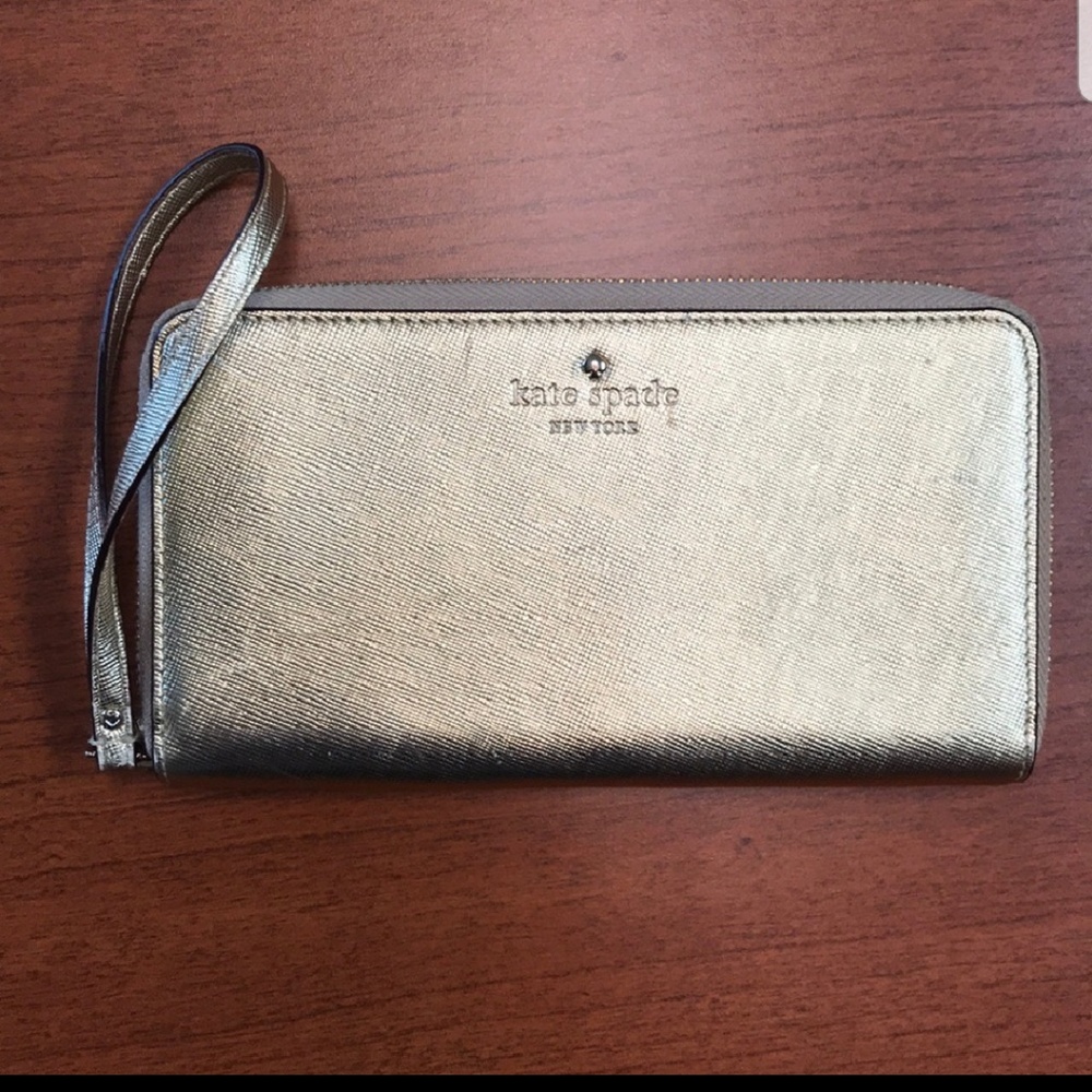 Kate Spade Wristlet Wallet